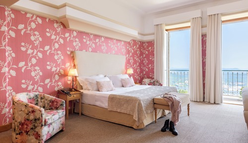 Panoramic Suite (3adults+1chd)