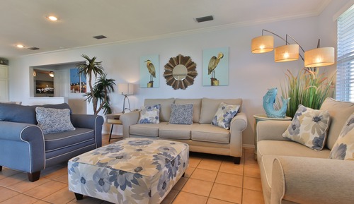 #23 -  2 Bedroom 2 Bath, Bayfront (No elevator, stairs only)