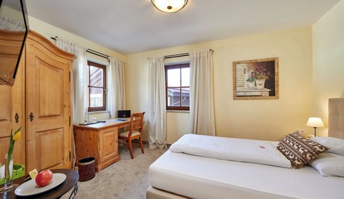 Economy Single Room