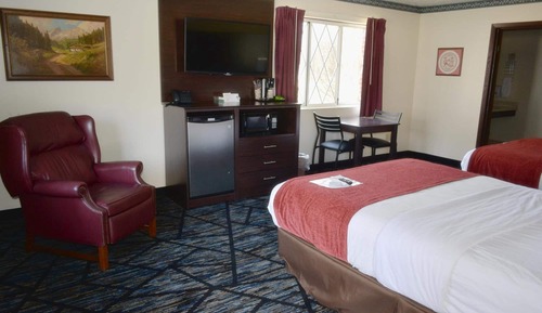 Superior Double Room, 2 Queen Beds, Accessible
