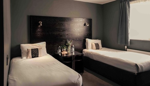 Signature Twin Room, 2 Twin Beds