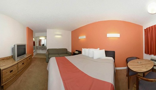 Standard Room, 1 King Bed, Smoking