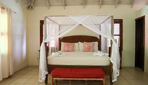 Chez Anista Ocean View (Five Bedroom Villa)