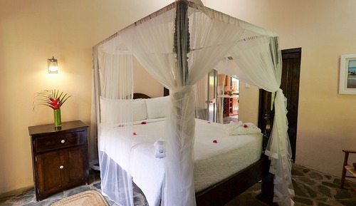 Bougainvillea Hillside View (Two Bedroom Villa)