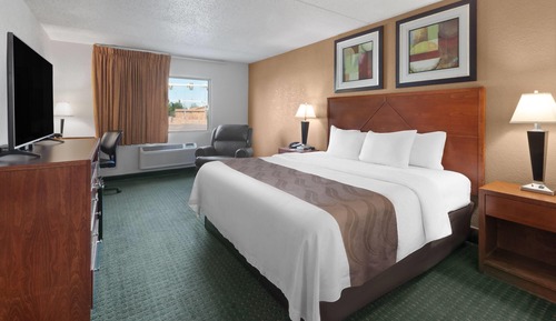 Room, 1 King Bed, Non Smoking