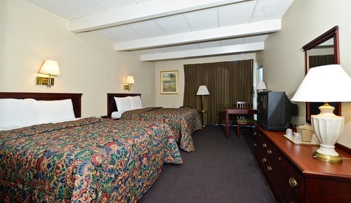 Room, 2 Queen Beds, Non Smoking