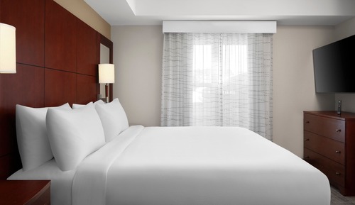 Suite, 1 Bedroom (Hearing Accessible)