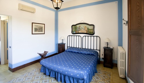 Classic Double Room