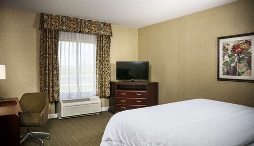 One king bed non smoking