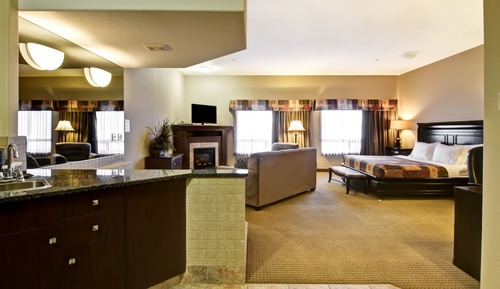 Suite, 1 King Bed, Non Smoking, Jetted Tub