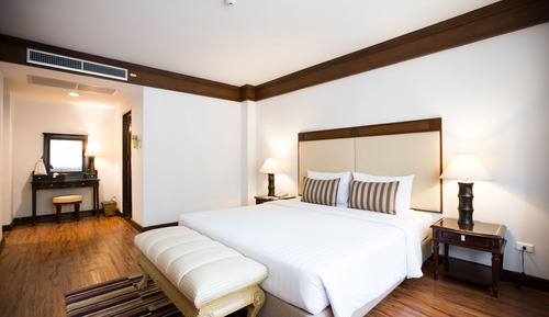 Suite, Multiple Beds