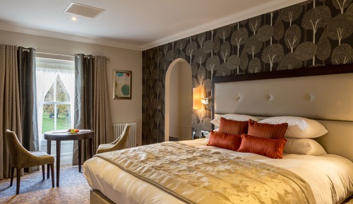 Deluxe Room, 1 King Bed