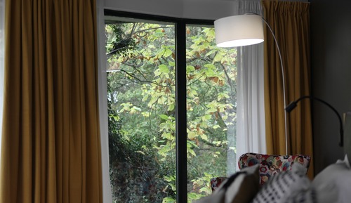 Premium Suite