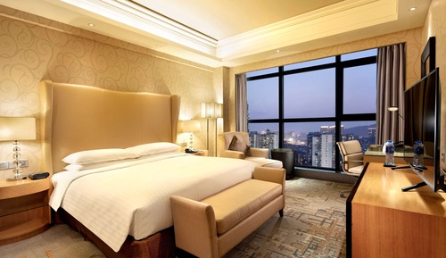 Executive Room, 1 King Bed (Premium)