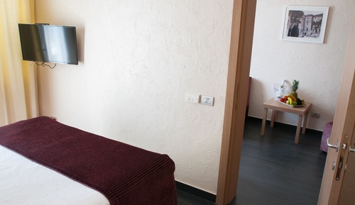 Standard Suite