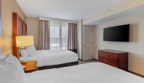 Suite, Multiple Beds, Non Smoking (2 Queen, 2 Person Sofa Bed)