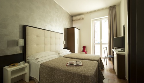 Twin Room, 2 Twin Beds