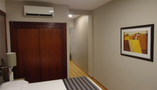 Room Premier