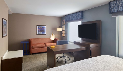 Studio, 1 King Bed