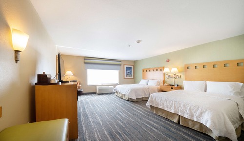 Room, 2 Queen Beds, Accessible, Non Smoking