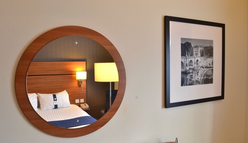 Standard Room (with Free Hot Breakfast)