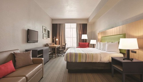 Studio Suite, 1 King Bed, Non Smoking, Jetted Tub