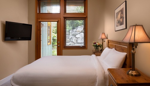 Two Bedroom Trout Lake Townhome
