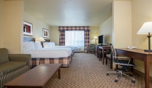Suite, 2 Queen Beds