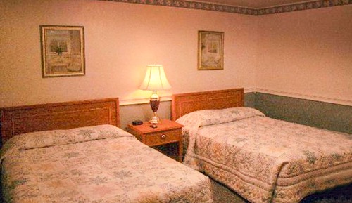 Room, 2 Double Beds, Non Smoking, Private Bathroom