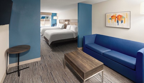 Suite, 2 Queen Beds