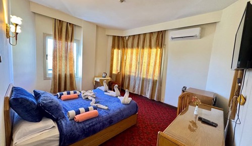 Single Room