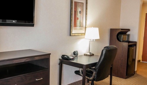 Suite, 1 King Bed with Sofa bed, Non Smoking