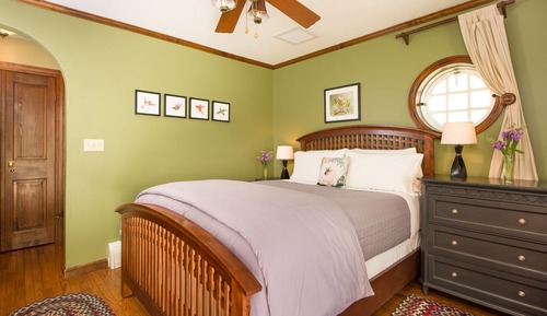Hummingbird Room