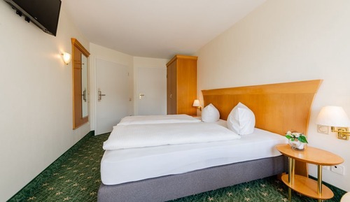 Double Room, 1 Double Bed