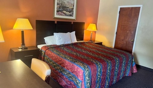 Standard Room, 1 King Bed, Smoking