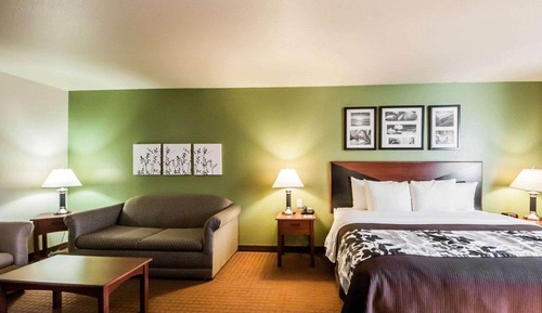 Standard Room, 2 Queen Beds, Non Smoking