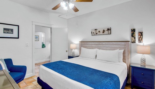 Deluxe 1 Bedroom Suite