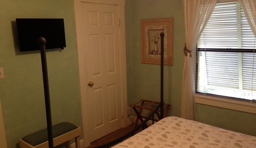 The Hibiscus Room