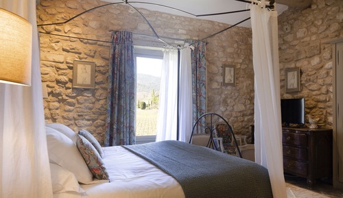 Room (Bastide)