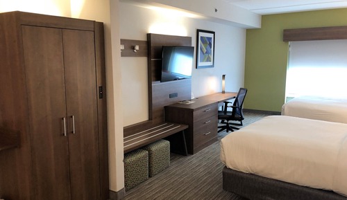 Suite, Multiple Beds