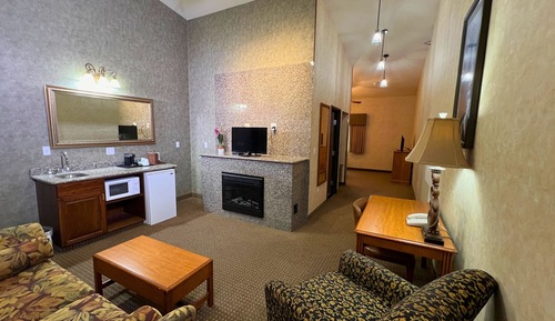 Luxury Suite, 1 Queen Bed with Sofa bed