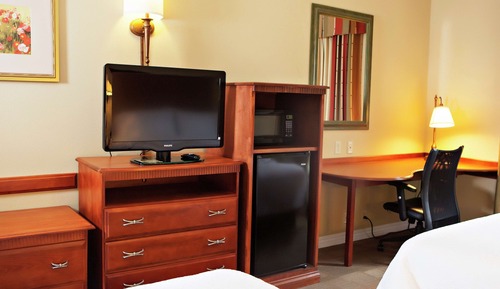 Two Queen Beds, Non-Smoking