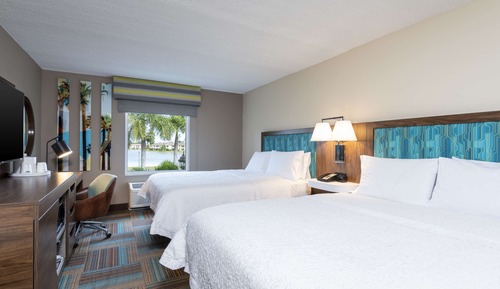 Room, 2 Queen Beds, Accessible, Non Smoking