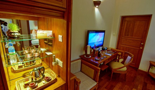 Romantic Suite, 1 Bedroom, Garden View (Chin)