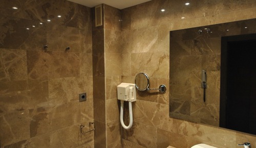 Basic Triple Room