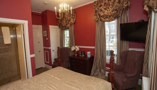 Standard Double Room, Ensuite (The Manor 112 Queen (no p)
