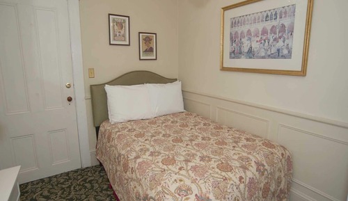 Standard Double Room, Ensuite (08 The Inn (no pets))