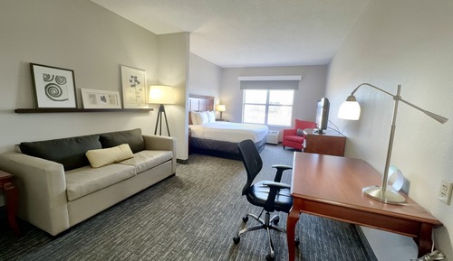 Studio Suite, 1 King Bed, Non Smoking