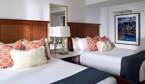 Cove Suite