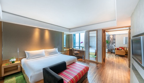 Deluxe Suite, 1 King Bed